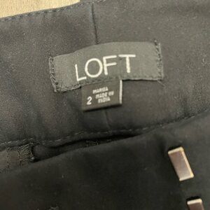 LOFT Black pants

Like new never worn.